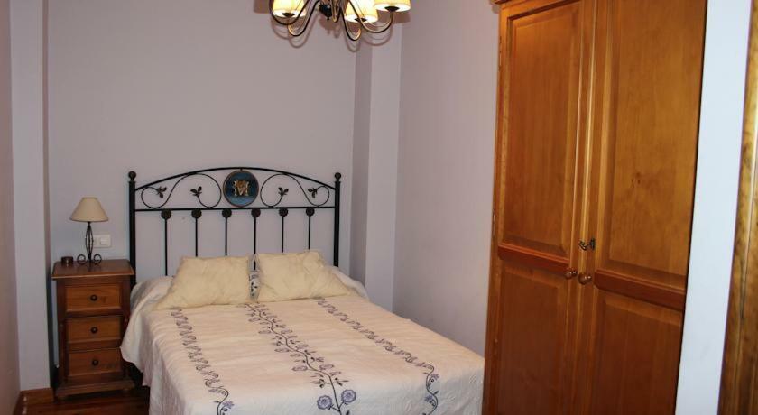 Casa Rural La Fuente Trabanca Екстериор снимка